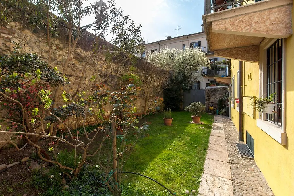 Corticella Vetri Apartment Verona