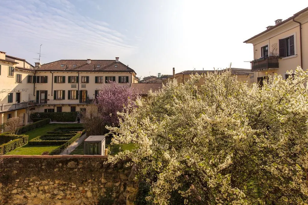 Corticella Vetri Apartment Verona